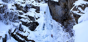 La cascata di Lillaz in inverno